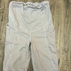 Maternity shorts